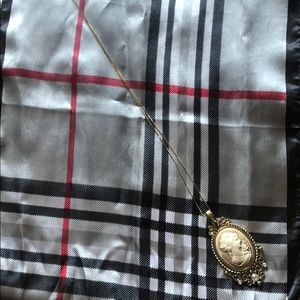 Vintage Cameo necklace